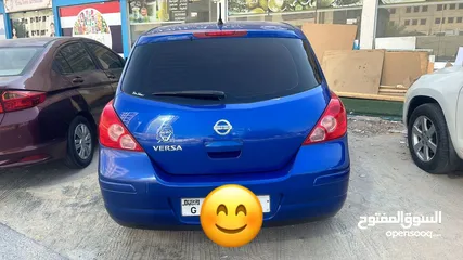  3 Nissan versa