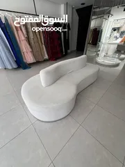  1 كنابية تفصيل ديكور لون ابيض