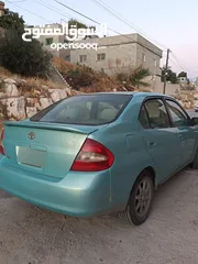  5 سياره بريوس 2001 خالي قص قلبان 3500 قابل للتفاوض بشي بسيط  السياره دهان الوكاله وترخيص طويل 4فردات و