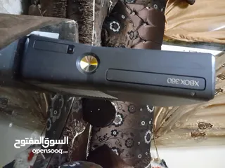  1 جهاز نضيف معه 5العاب