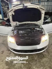  1 Skoda Superb  2014