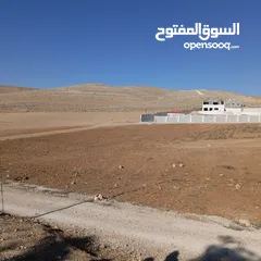  11 قطع اراضي للبيع كاش او اقساط