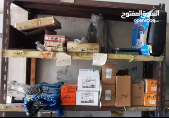  21 للنجارين و الحدادين و . . .