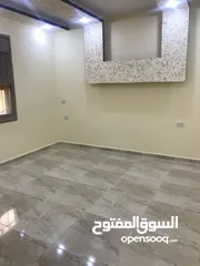  8 شقة للبيع في الرمثا حي الزهور
