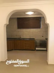  3 شقه فارغه للايجار بناء حديث الاجره شهريه 230