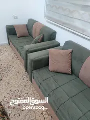  1 طقم كورنر بحالة جيدة جدا وبسعر مغري