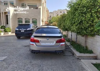  2 للبيع BMW F10 528  ia 2013