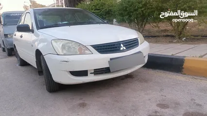  2 متسوبيشي لانسر 2012