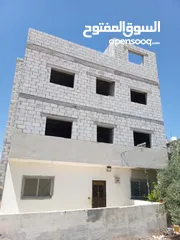 2 ارض مساحتها 317 مربع عليها بناء 3طوابق وروف الارض خليط شريك العمار جاهز