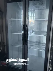  2 ثلاجات مطعم مستعملة لمدة بسيطة