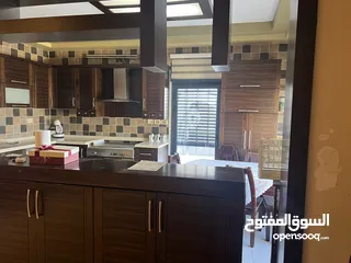  3 روف للبيع في عين مصباح قرب مقر الاذاعه والتلفزيون
