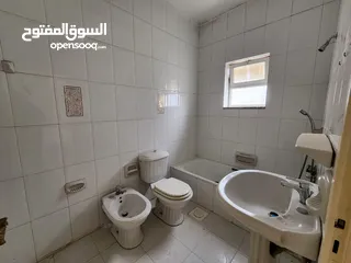  23 شقة طابقية للبيع او للإيجار في عبدون الشمالي - ref : 14473