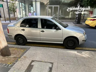  6 سكودا فابيا نظيفة 4جيد