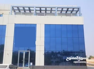  5 محل تجاري للبيع خلو