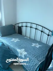  3 3 اسره على شكل كنب بحاله ممتازه استعما خفيف