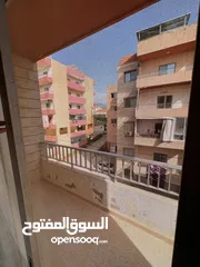  9 شقة للبيع في عرمون مطلة على البحر و بيروت