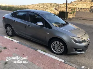  1 اوبل استرا 2012
