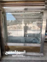  2 ثلاجة عرض وثلاجة تخزين للبيع بحاله ممتازه مكفولات