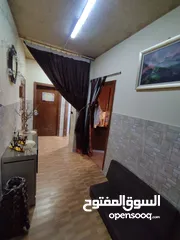  4 شقة طابقية للبيع ( قابل للتفاوض) عمان-حي نزال من المالك مباشرة