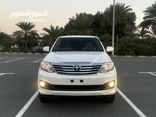  2 Toyota Fortuner V4 GCC EXR