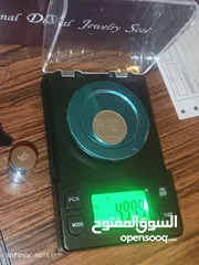  5 ميزان الكتروني ذهب و فضه و مجوهرات و مستحضرات ثمنيه و طبيه مع وزنه ومحقان وملقط