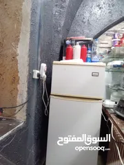  4 عدة كيوسك للبيع حلويات و مشروبات ومعجنات