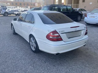  1 مرسيدس E230 موديل 2008