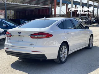 3 Ford Fusion sel 2019