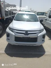  1 Mitsubishi pick-up 2019 model excellent condition