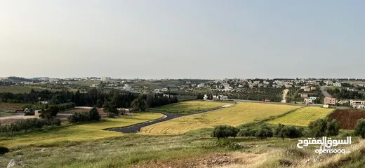  2 ارض سكنية  للبيع طريق المطار بالقرب من فلل جرين لاند بمساحة ( 1801 م ) في ناعور