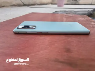  1 Samsung Galaxy S20 FE 5G