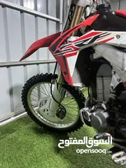  1 للبيع CRF 450  نضيف جدا ومرقم