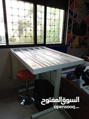  1 مرسم شف هندسي او للتصميم الداخلي يحتاج لزجاج