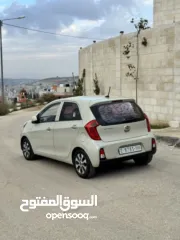  7 Kia picanto