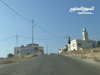 10 ( فرصة العُمر ) أجمل قطعة في منطقة ام رمانة في أجمل الاحياء السكنية في المنطقة ( منطقة قصور وفلل )