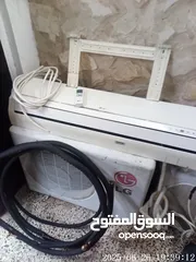  6 مكيفات عادي نظيف جدا وانواع ممتازه جدا كامل اغراضو وغازو فل مواسير جداد ريموت موجود وسلك كنترول موجو