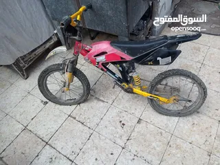  2 دراجات هوائيه امريكي للبيع