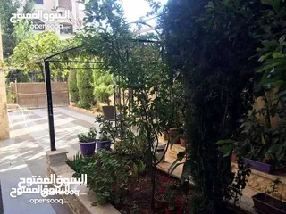  6 شقه ارضيه200 متر, السابع قرب السفاره الاكرانيه -من المالك-مع حديقه 200 متر