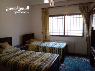 5 شقة مميزة للبيع في خلدا