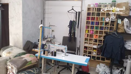  2 محل دراي كلين للبيع
