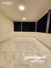  1 شقه بناء جديد طابق ثاني هندسي يوجد مصعد سوبر ديلوكس