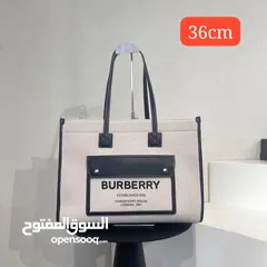  6 حقيبة Burberry الحجم 40 cm وفيه 36cm