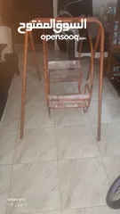 1 مرجيحة اطفال 10 دنانير