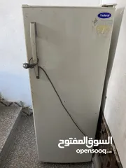  1 ثلاجه نضيفه للبيع