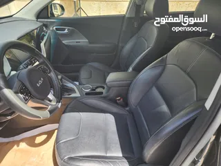  4 Kia Niro 2022 وارد و كفالة الشركة و قطعت مسافة 36000 كيلو متر