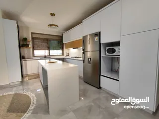  9 روف للبيع – بيتونيا في موقع مميز – جاهز للسكن الفوري