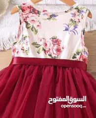 2 فستان الأميرة بدون أكمام منقش بالزهور اللون أحمر عنابي