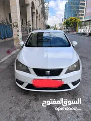  5 سيات ابيزا 2014بحاله ممتازه