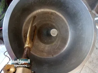  2 عجانه حلبيه للبيع