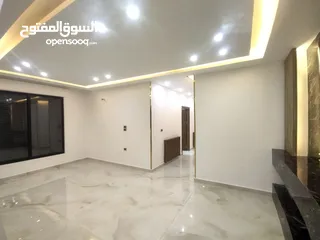  12 شقة للبيع ارضي معلق خلدا إشارة البشيتي قرب المدارس الجزيرة البنات